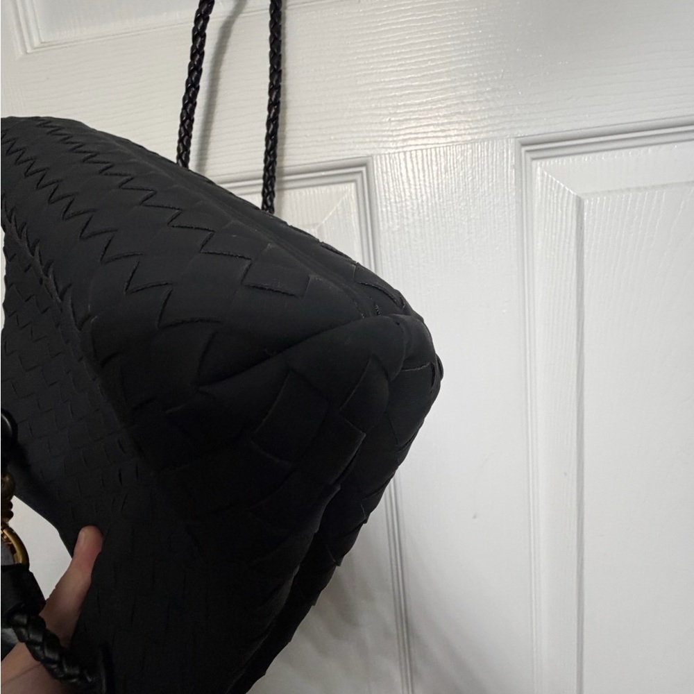 Elegant Black Woven Handbag fashion - Picture 6 of 10